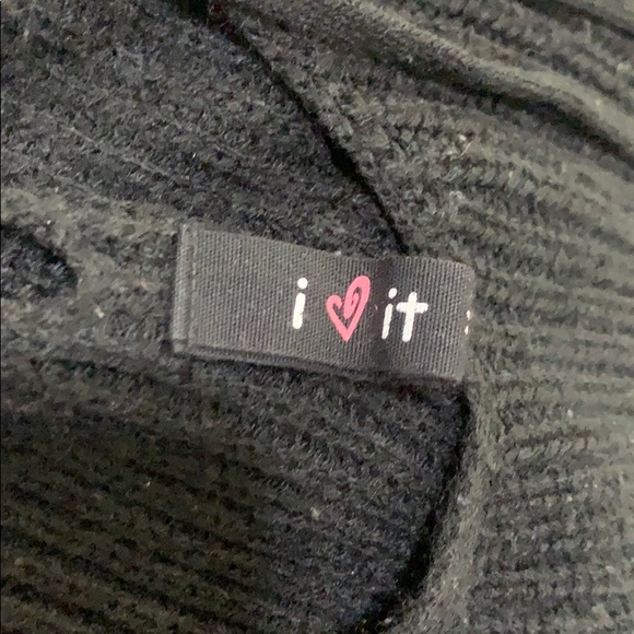 Sweater - Picture 3 of 3